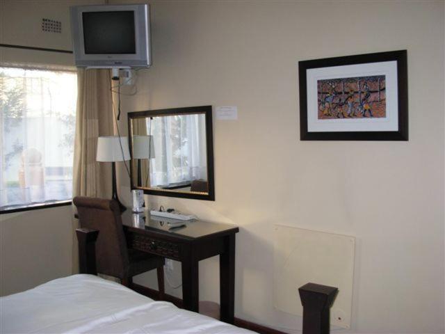 Liongate Bed And Breakfast Edenvale Zimmer foto